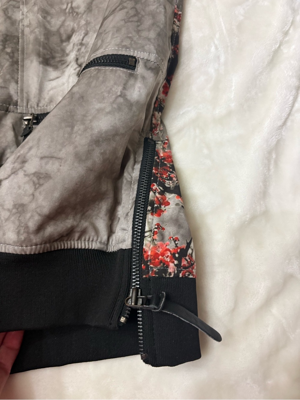 Bano eeMee Cherry Blossom Sakura Bomber Jacket medium M Fair Trade art to wear - Picture 5 of 7